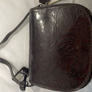 Beautiful Italian leather shoulder bag.  Very rich brown color.